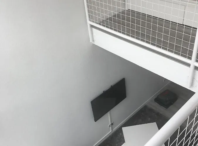 Lejlighed Is Calling