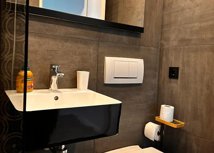 Is Calling Апартаменты *